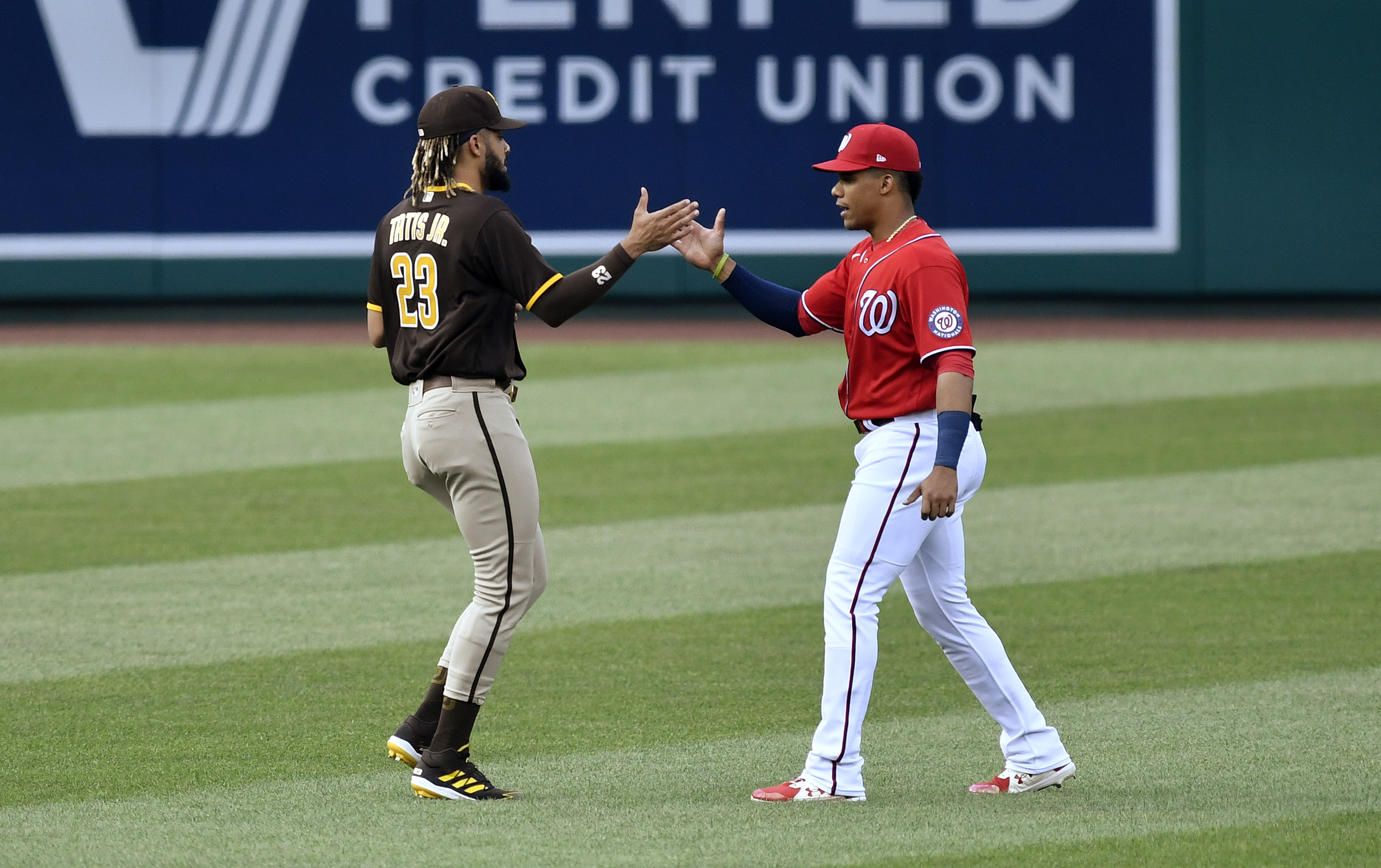 Juan Soto wears Trea Turner Nationals jersey at NL wild-card game