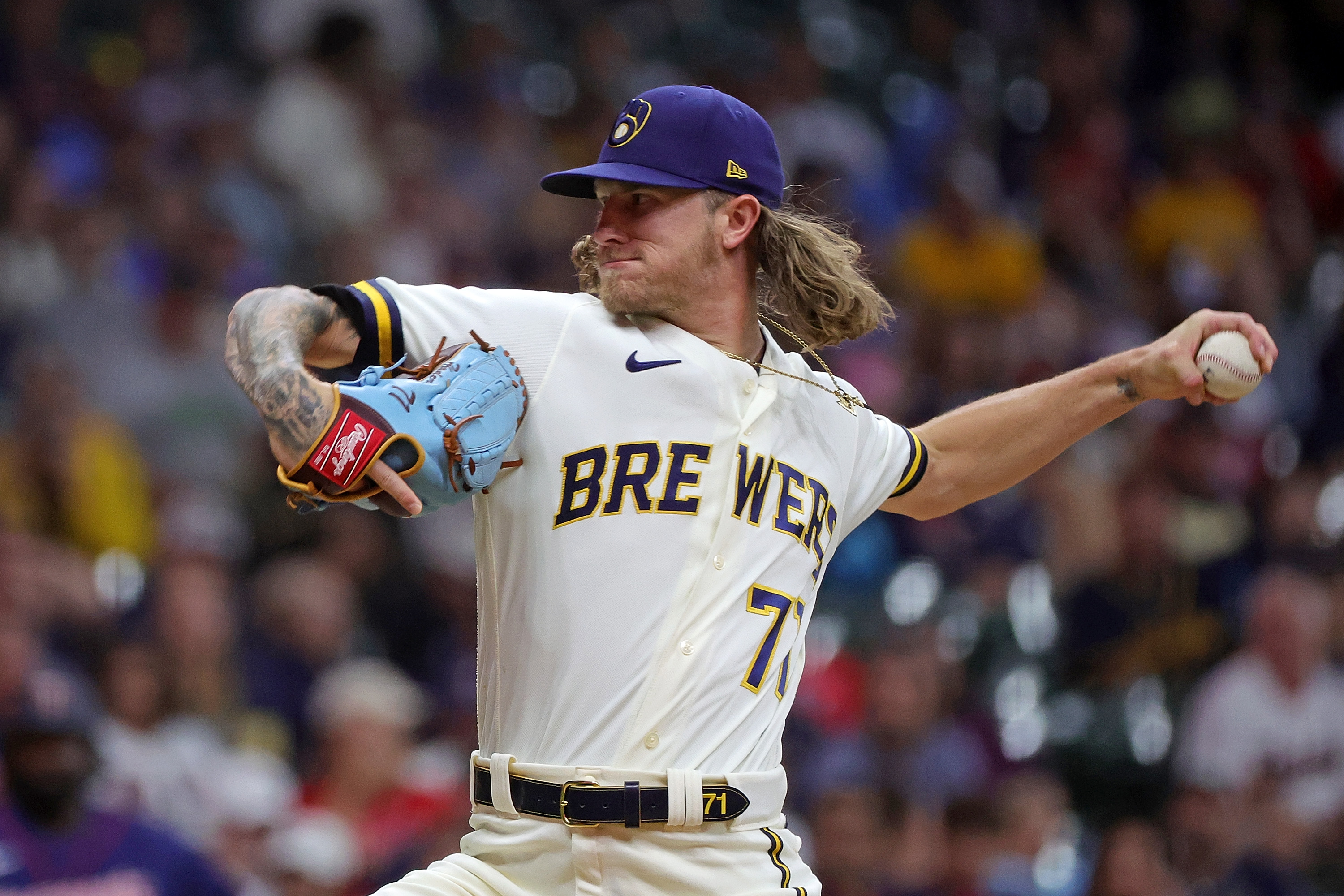 Josh Hader trade details: Brewers deal star closer to the Padres