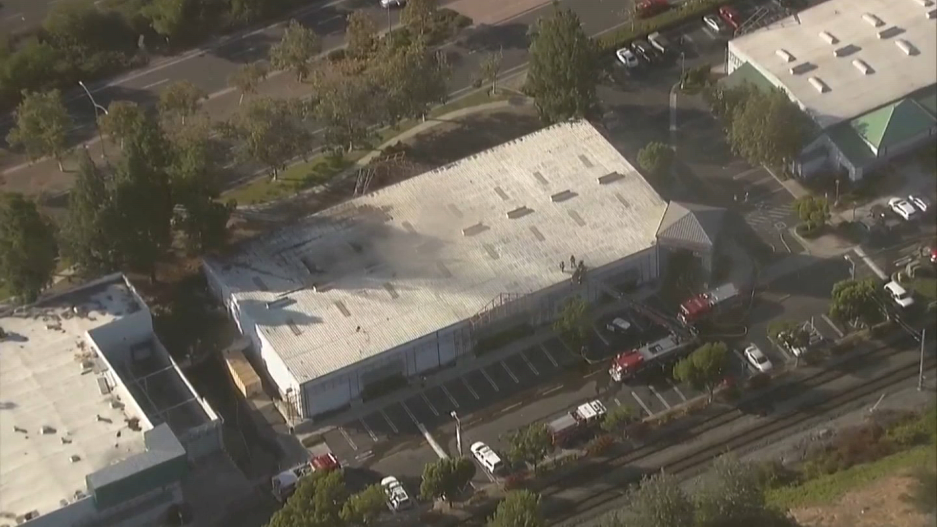 WATCH: Fire Breaks Out at Office Depot in La Mesa – NBC 7 San Diego