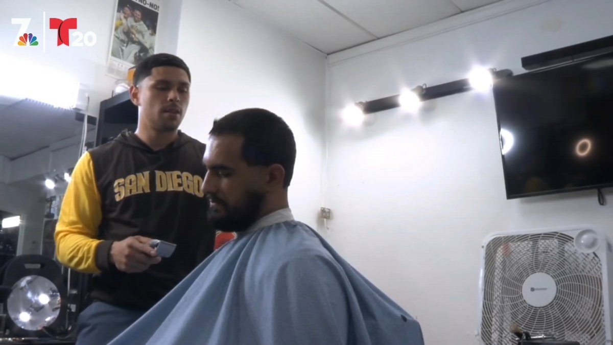 La Mesa Barber Helps Juan Soto Shape Up for Padres Debut – NBC 7 San Diego