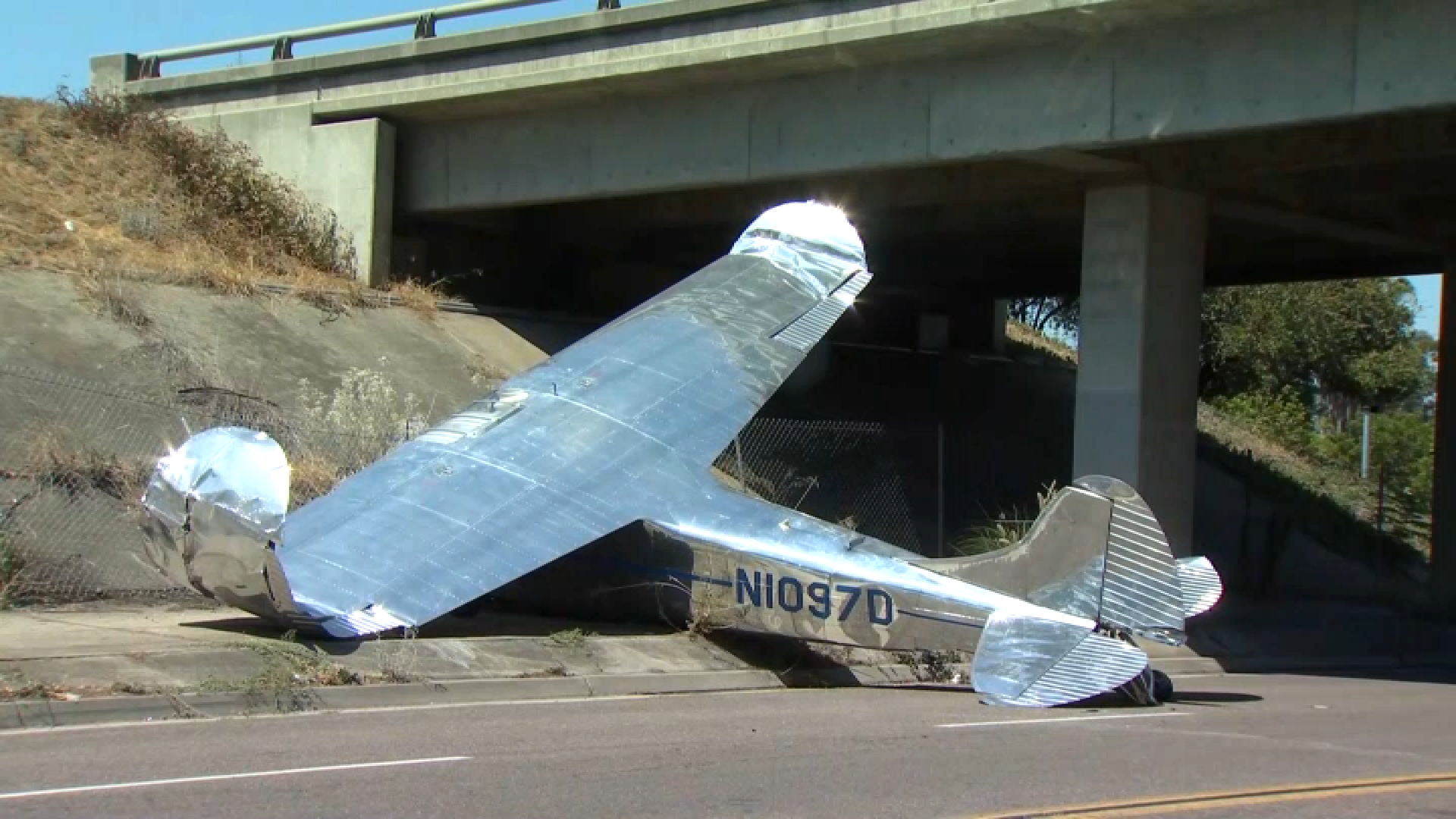 An image of the small plane that crashed near Interstate 8 in El Cajon on Thursday, Aug. 18, 2022.