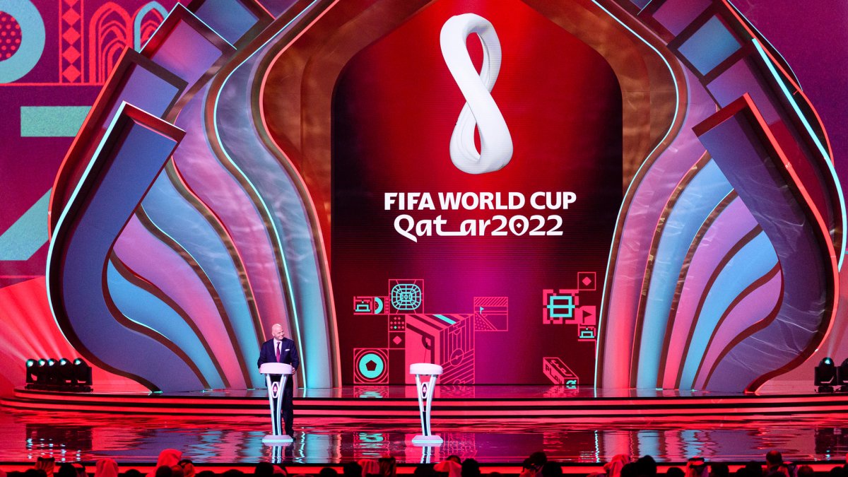 FIFA Looks to Start 2022 World Cup in Qatar One Day Earlier: AP