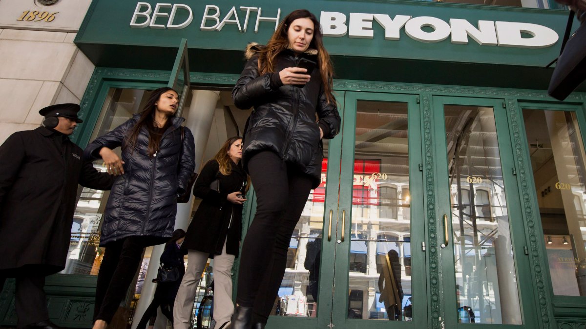 Bed Bath & Beyond Taps Chief Accounting Officer as Interim CFO After Executive's Suicide - Vimarsana News