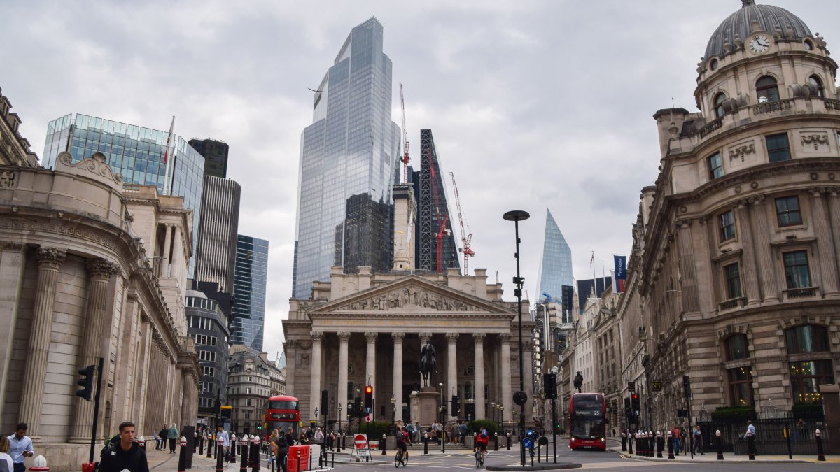 Bank of England Raises Rates by 50 Basis Points, in Seventh Consecutive Hike - Vimarsana News