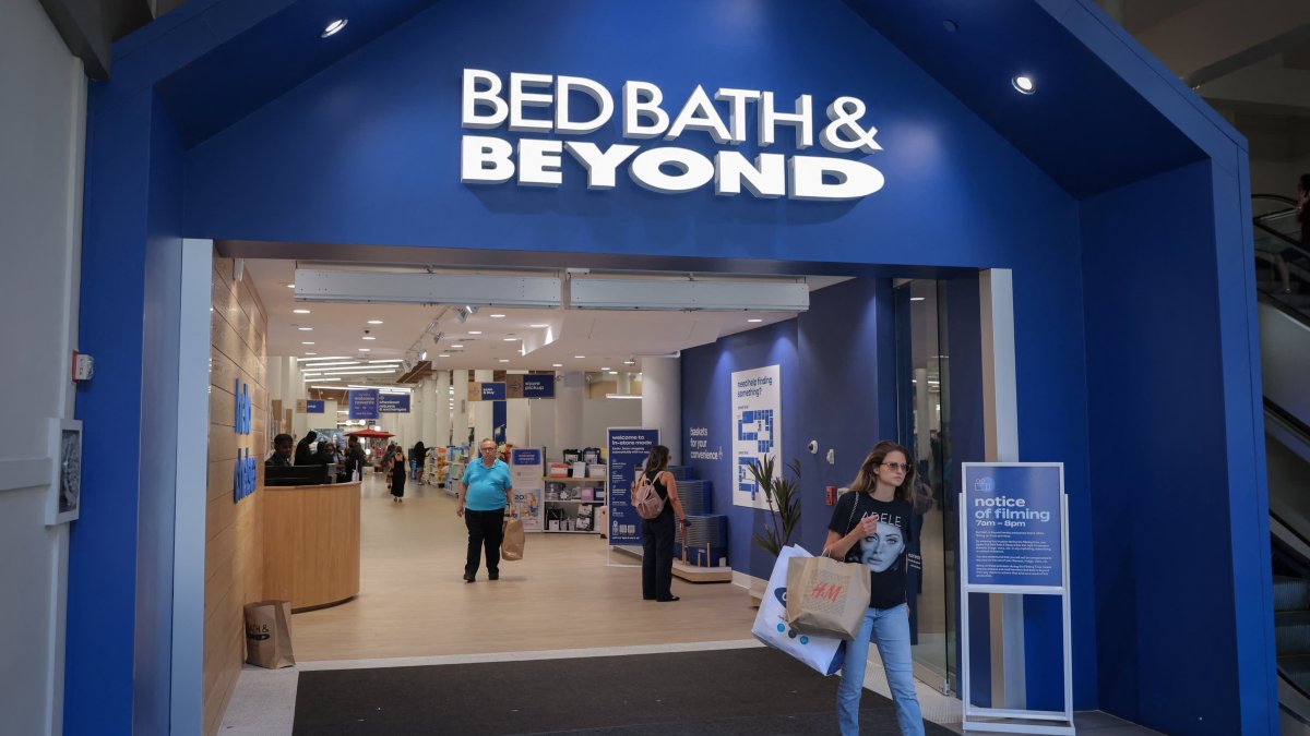 Bed Bath & Beyond's Merchandise Problems Will Make It Hard to Pull Off a Turnaround This Holiday Season - Vimarsana News
