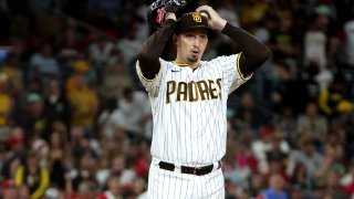 Snell's 7 no-hit innings leads to Padres 6th straight win