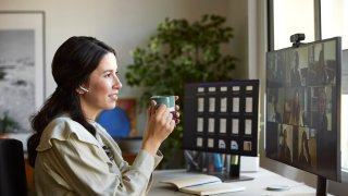 I Work Remotely, But My Co-Workers Are Returning to the Office—Here’s What Career Experts Told Me to Do
