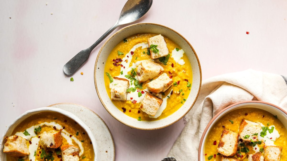 Foods to Boost Your Immune System: 4 Nutritionists Share Their Favorite Recipes to Make This Winter - Vimarsana News