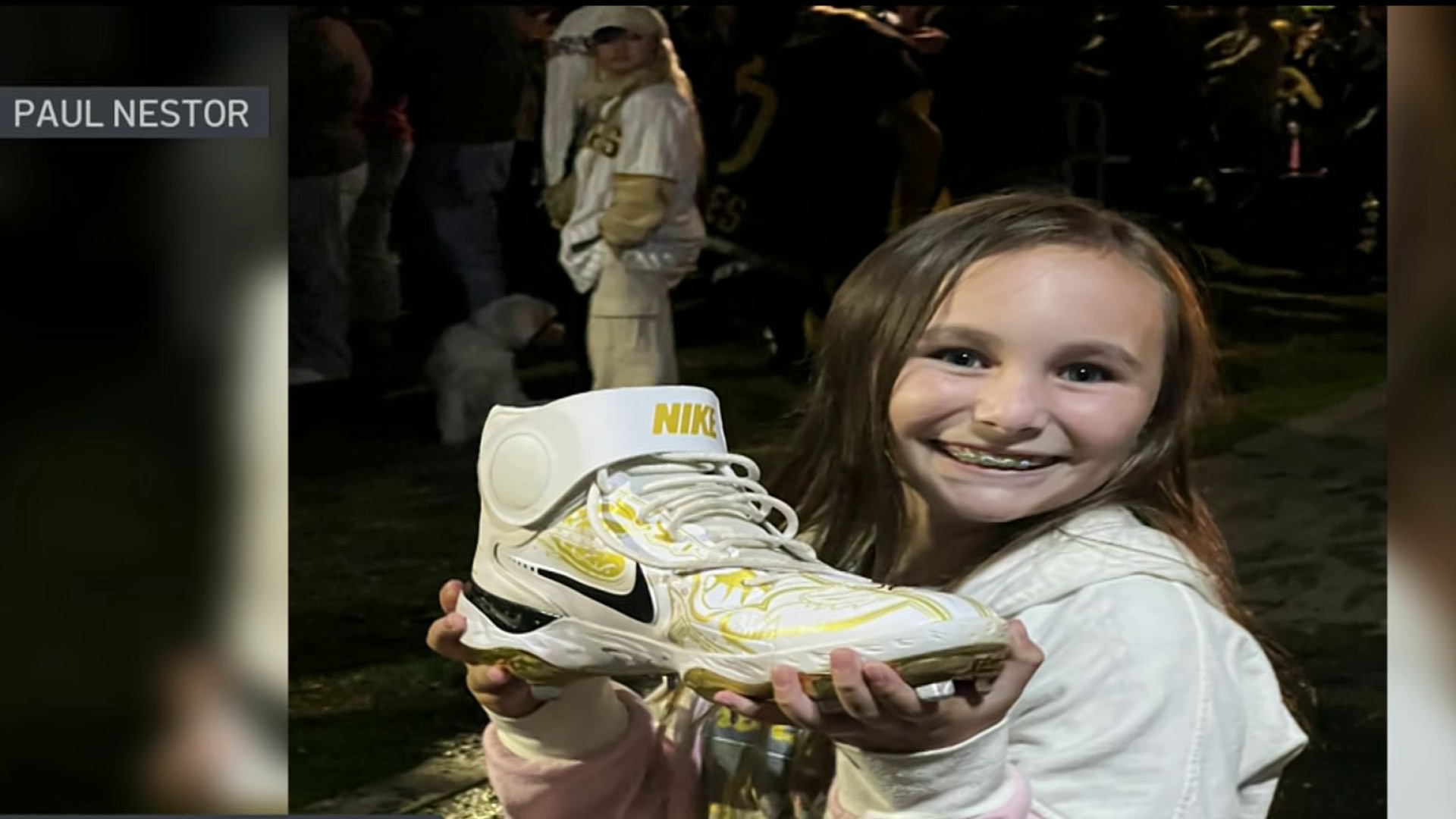 Padres Pitcher Joe Musgrove Gifts Girl One-Of-A-Kind Souvenir – NBC 7 San  Diego