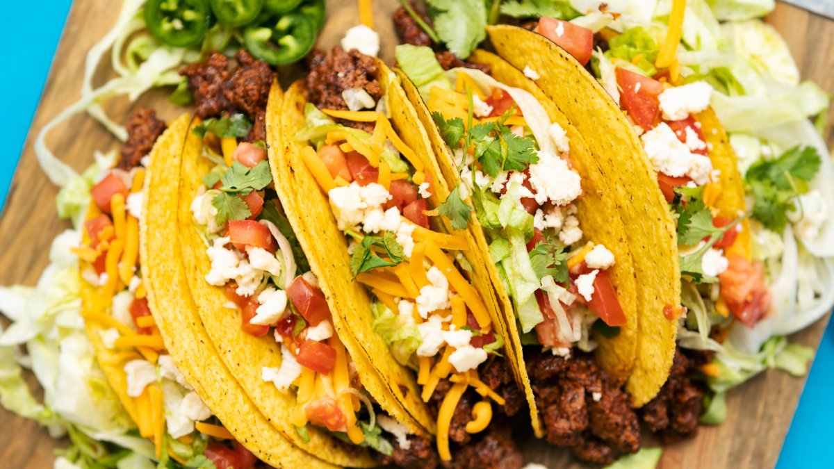 18 deals and freebies for National Taco Day 2023 – NBC 7 San Diego - Vimarsana News