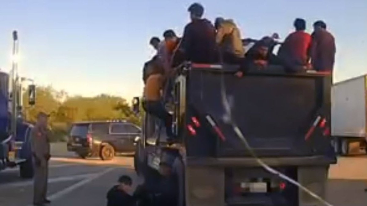 Texas Driver Charged With Human Smuggling After 84 Migrants Found in Dump Truck - Vimarsana News
