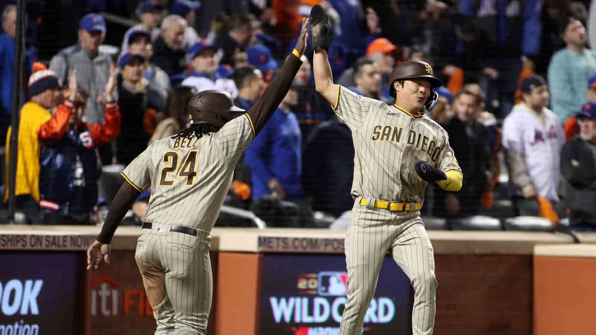 MLB playoffs: Padres defeat Mets with 4 homers off Max Scherzer