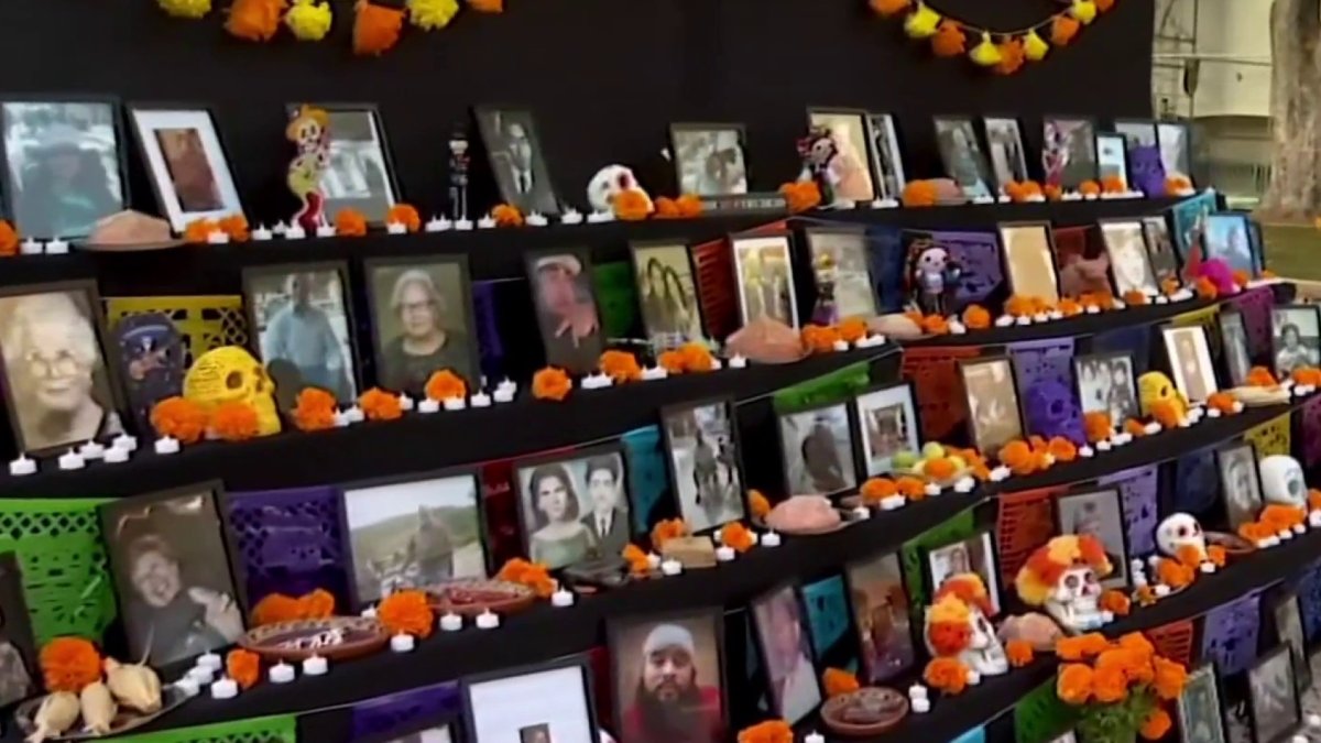 PHOTOS: Rams display community altar for Dia de los Muertos at