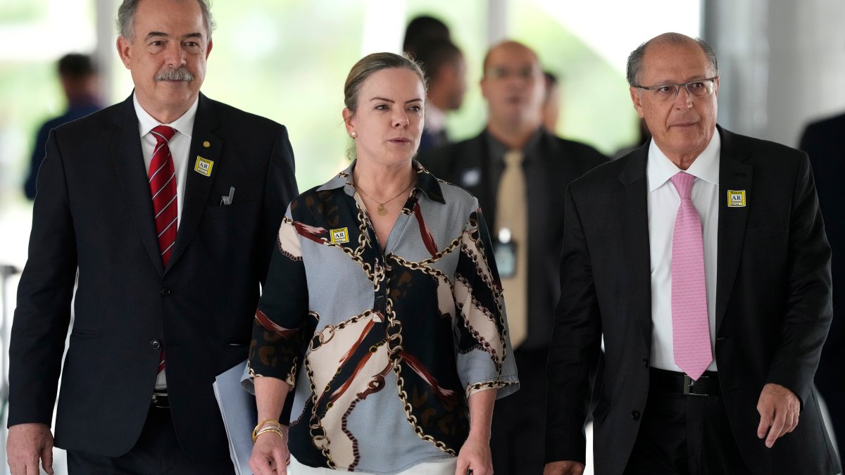 Lula's VP-Elect Meets With Bolsonaro After Election Victory – NBC 7 San Diego - Vimarsana News