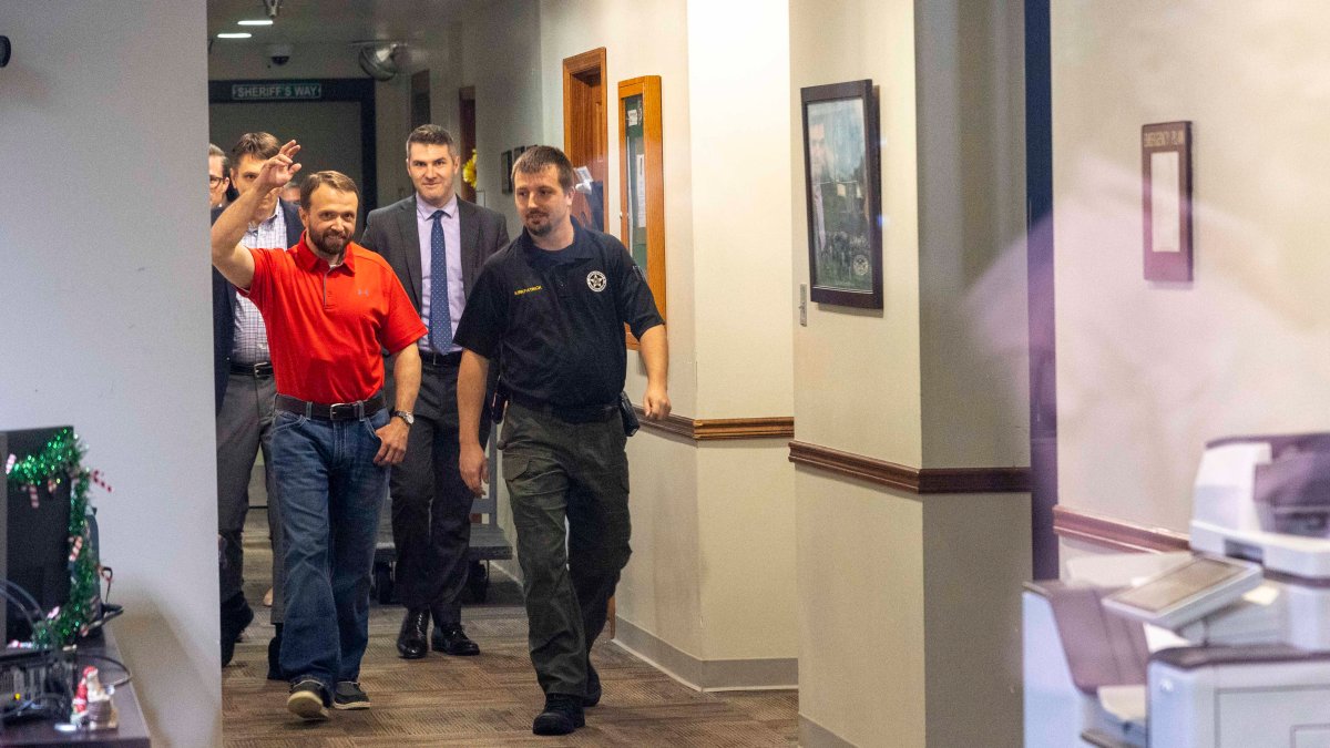 New Evidence Unearthed by Podcasters Frees 2 Men Wrongfully(02)