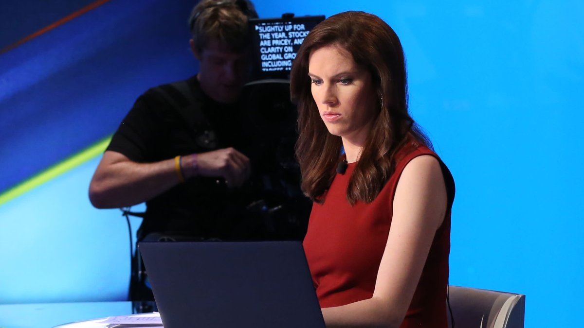 Kelly Evans: What If the Fed Jacked Rates Up? - Vimarsana News