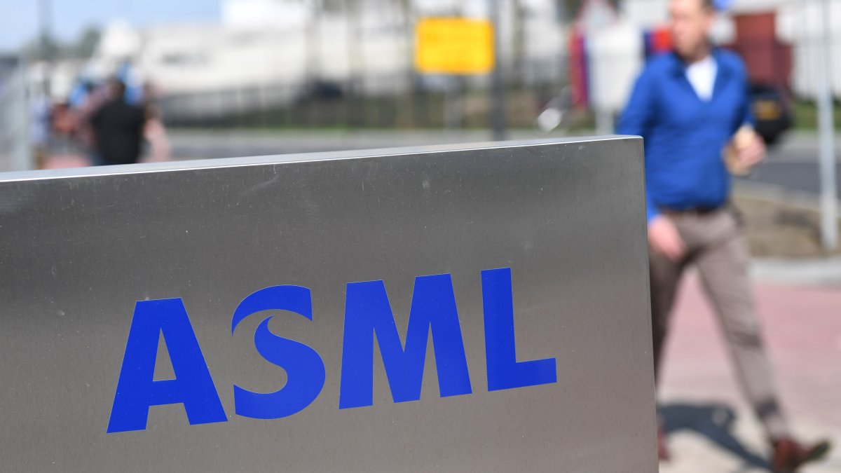 半导体巨头 ASML 预计 2023 年销售额将增长； 他说尽管美国限制芯片，但中国的收入持平 – NBC 7 圣地亚哥