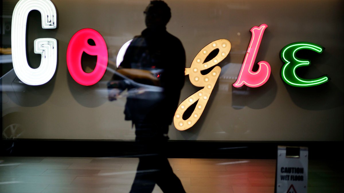 Google Is Asking Employees to Test Potential ChatGPT Competitors, Including a Chatbot Called 'Apprentice Bard' – NBC 7 San Diego - Vimarsana News