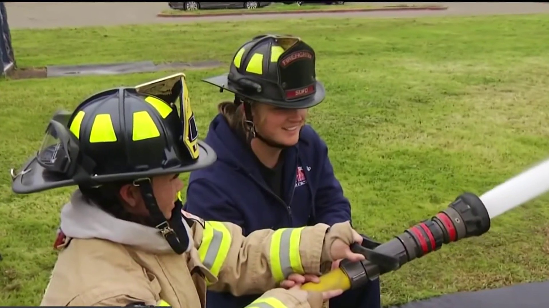 San Diego Fire-Rescue Department Training More Women to Become Firefighters 
