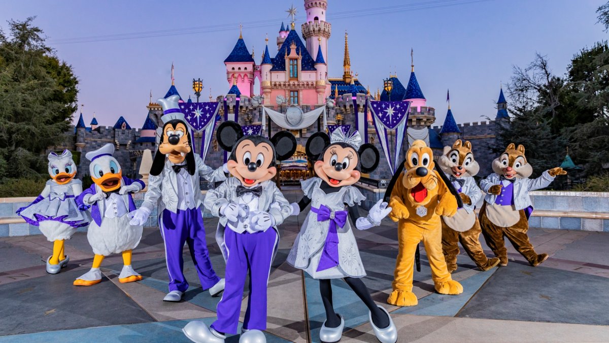 Things to Do This Weekend: 'Disney100' Opens at Disneyland – NBC 7 San Diego - Vimarsana News