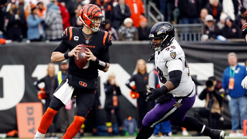 Hubbard's 98-yard fumble return lifts Bengals over Ravens