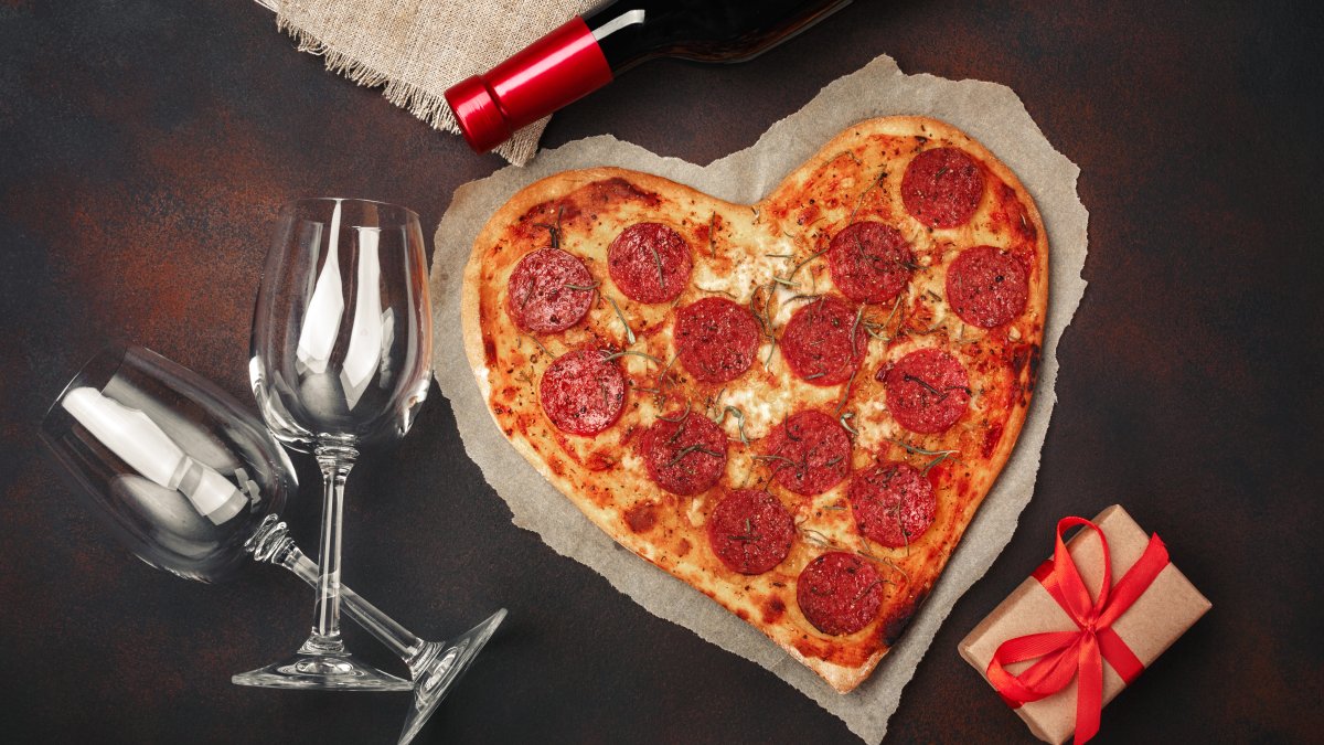 Valentine's Day 2023: Food Deals and Freebies – NBC 7 San Diego - Vimarsana News