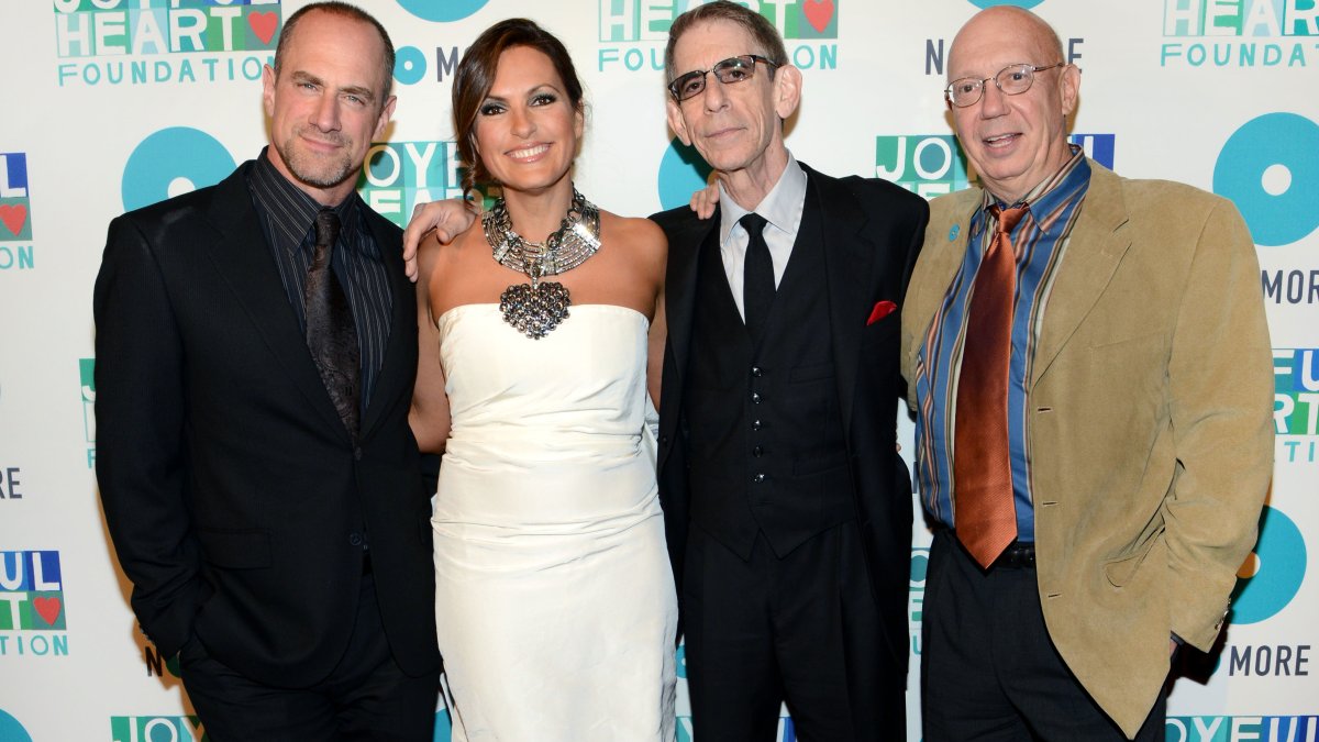 Richard Belzer Honored by Mariska Hargitay and Other 'SVU' Stars – NBC 7 San Diego - Vimarsana News