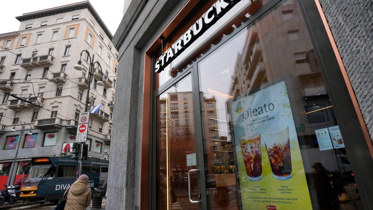 Starbucks' 'Oleato' Olive Oil-Infused Drinks Launch in Italy – NBC 7 San Diego - Vimarsana News