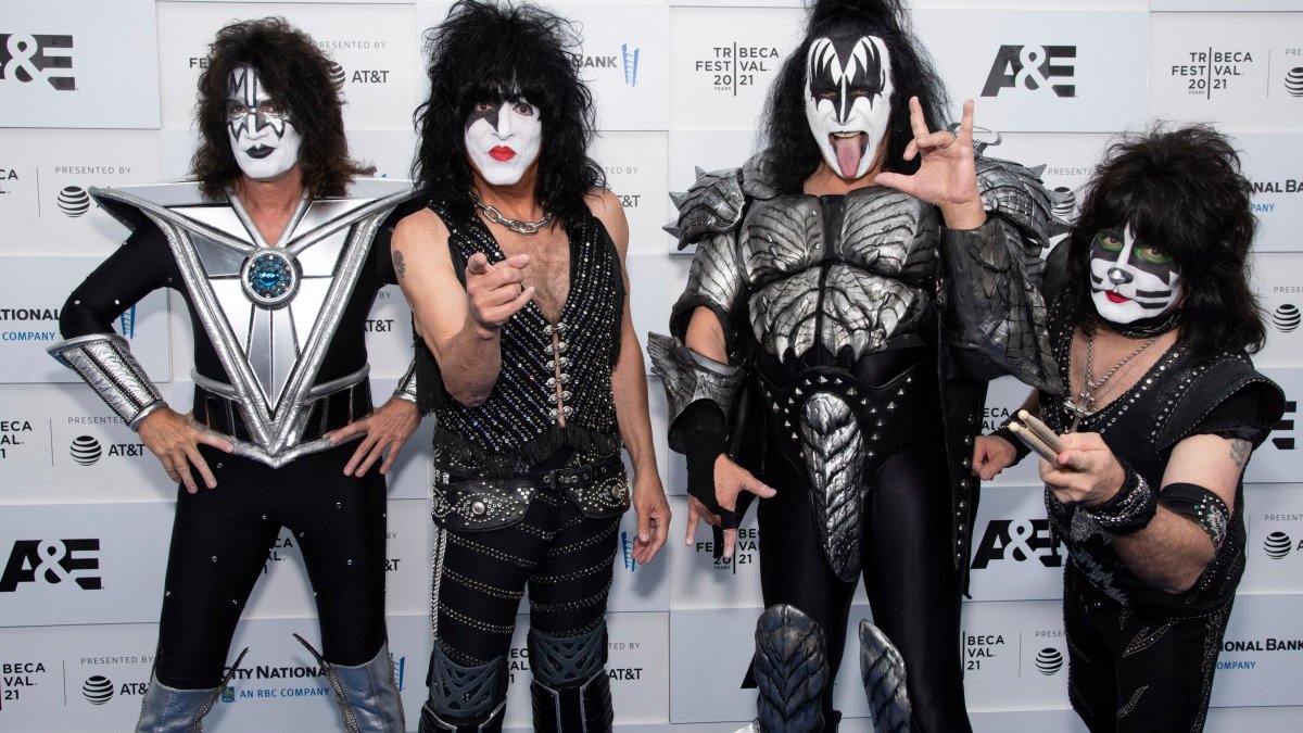 Kiss sells catalog, brand name and IP to Pophouse Entertainment Group – NBC 7 San Diego - Vimarsana News