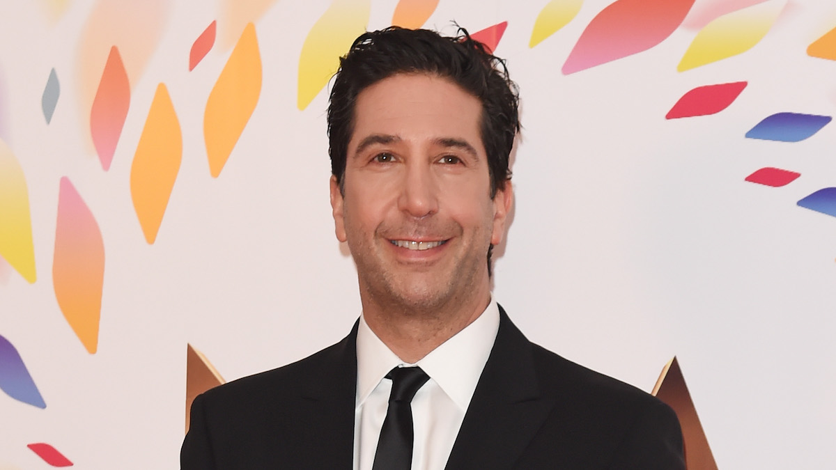 David Schwimmer Gets a Paul Hollywood Handshake on ‘British Bake Off