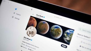 Elon Musk announced that all users who were verified for free have until Saturday to agree to pay the $11 monthly fee to keep their legacy status.