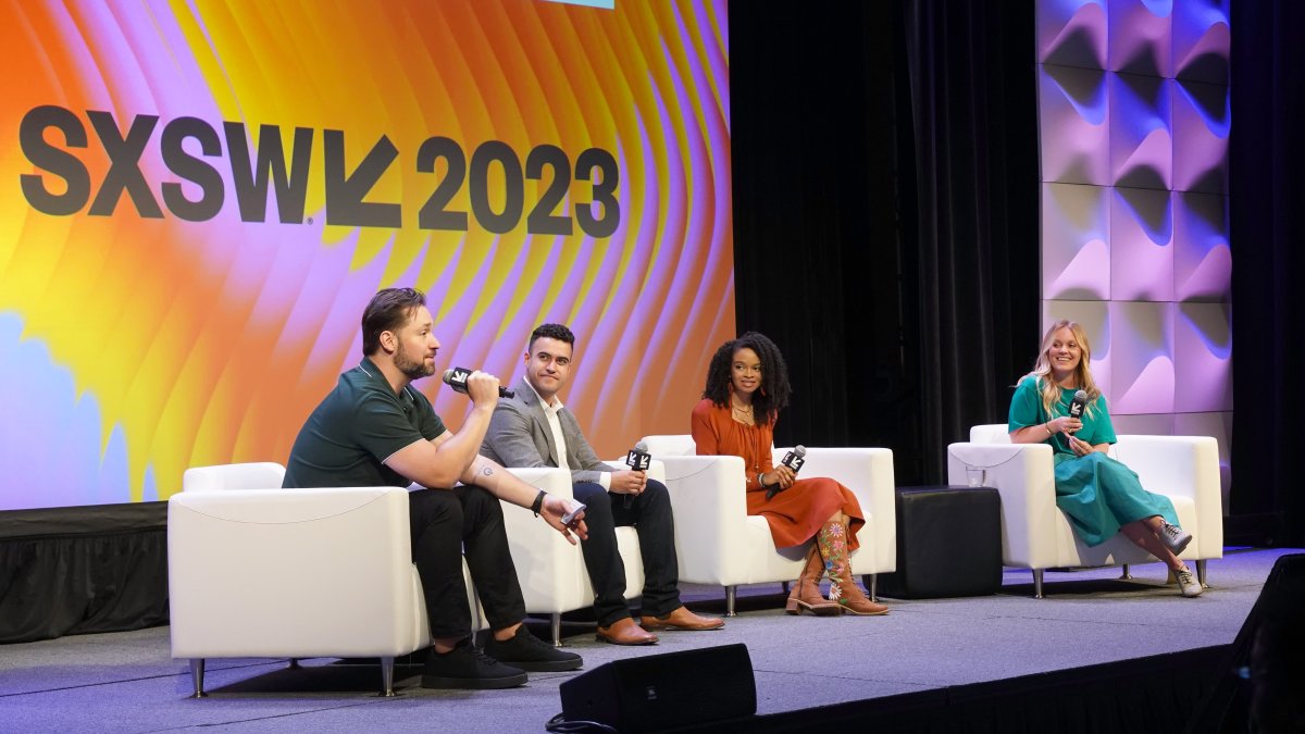 How 2 Gen Z Climate Leaders Turn Their Eco-Anxiety Into Action: 'This Isn't a Fad. This Is the Future' – NBC 7 San Diego - Vimarsana News