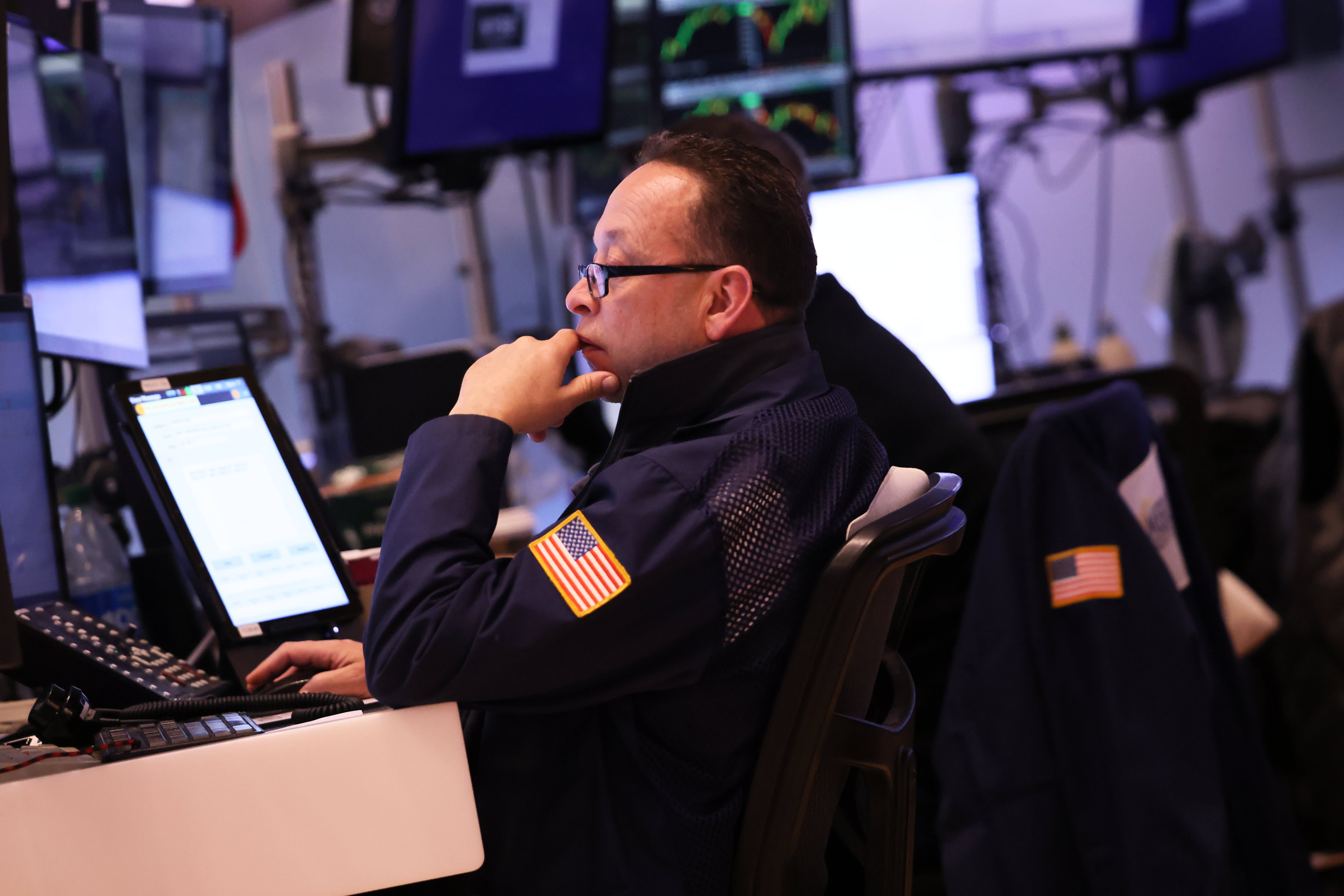 Stock Futures Are Flat Monday as March Inflation Reports Loom Ahead: Live Updates - Vimarsana News