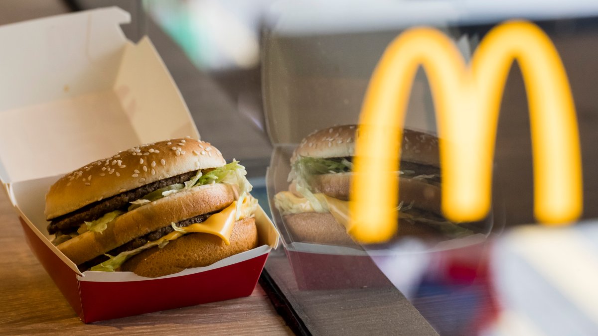 Tweaks to McDonald's burgers soon to be seen nationwide – NBC 7 San Diego - Vimarsana News