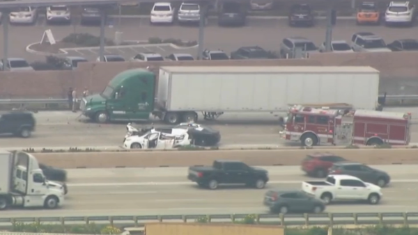 One Killed in Big Rig Crash on I-5 in Encinitas, Traffic Delayed for ...