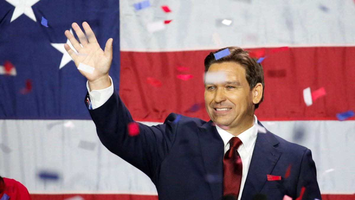 Ron DeSantis Lines Up Business Leaders to Raise Money for 2024 Presidential Run - Vimarsana News