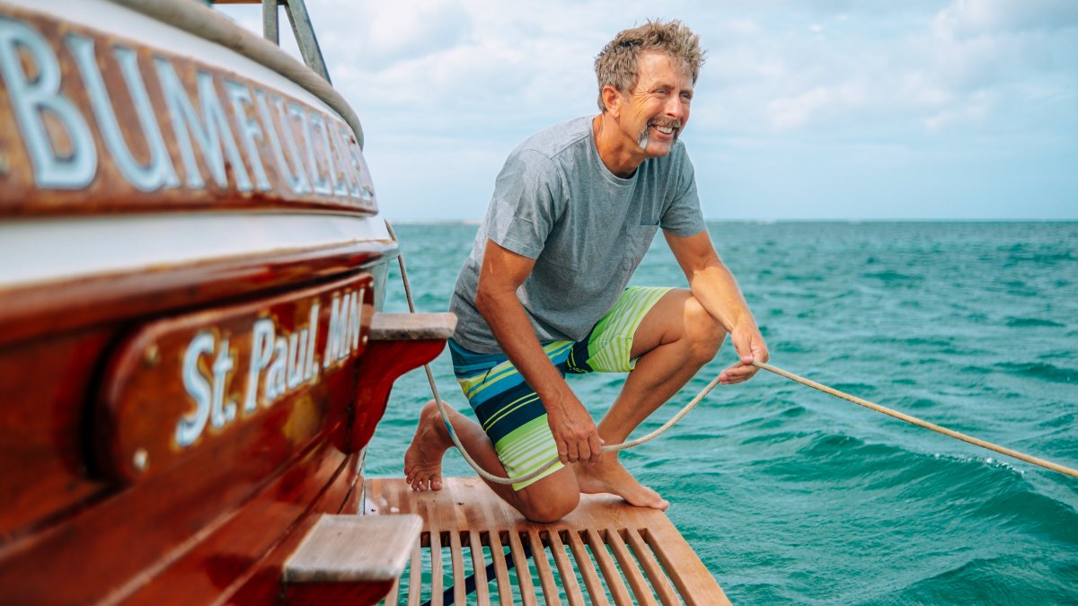 This Trader's Got the 'Perfect' Job for Full-Time Travel — and He's Teaching Others How to Do It – NBC 7 San Diego - Vimarsana News