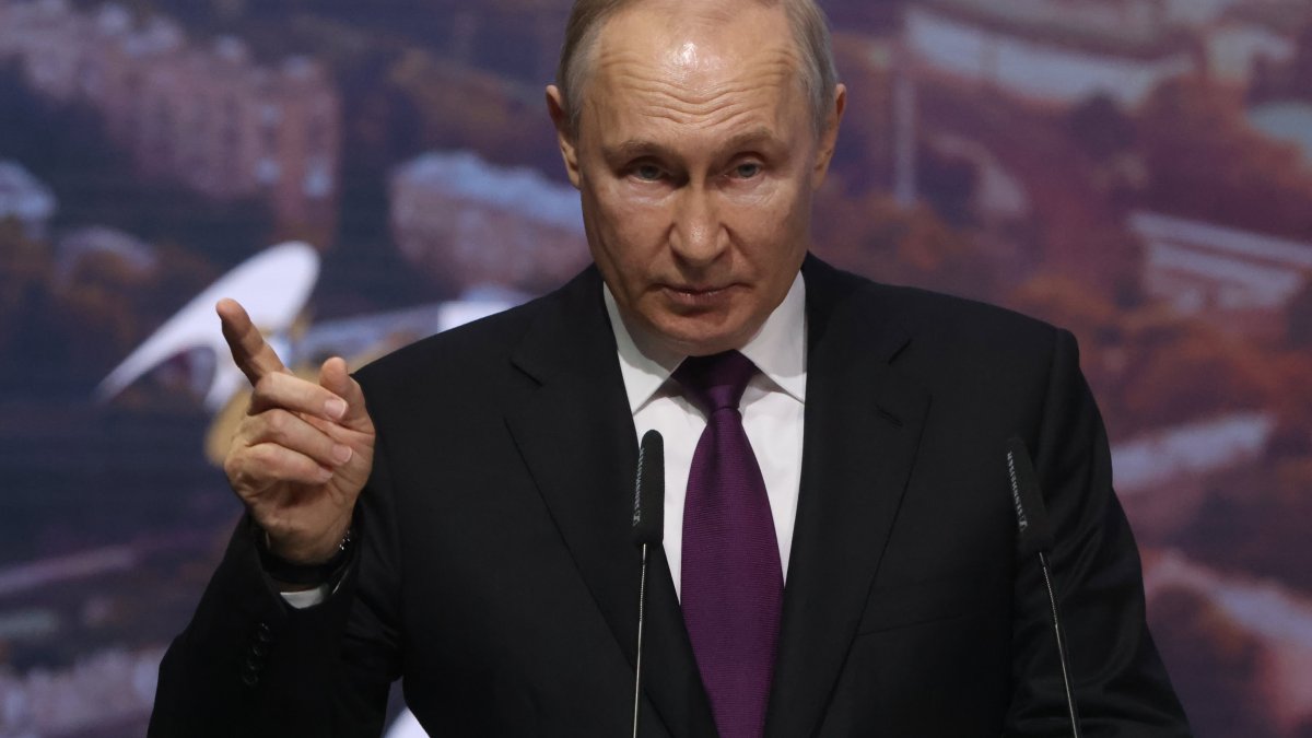 Ukraine War Live Updates: Putin Says 'Neocolonial' World Order Will End; F-16 Jets on the Wishlist as Ukraine and Allies Meet – NBC 7 San Diego - Vimarsana News