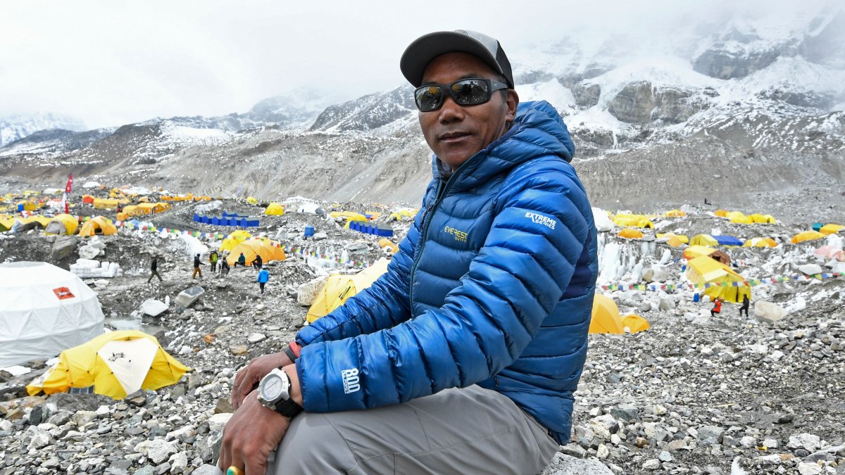Kami Rita Scales Mount Everest for a Record 28th Time – NBC 7 San Diego - Vimarsana News