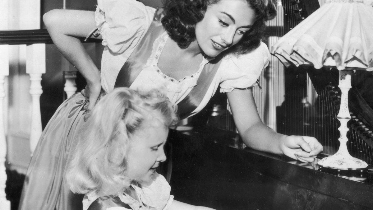 10 Screen Moms From Hell to Watch this Mother's Day – NBC 7 San Diego - Vimarsana News