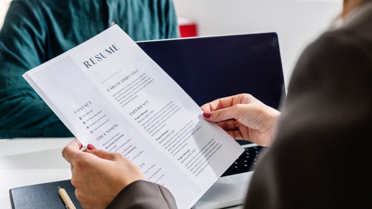 3 Resume Mistakes That Could Land Your Application in an AI Hiring Filter 'Black Hole' – NBC 7 San Diego - Vimarsana News