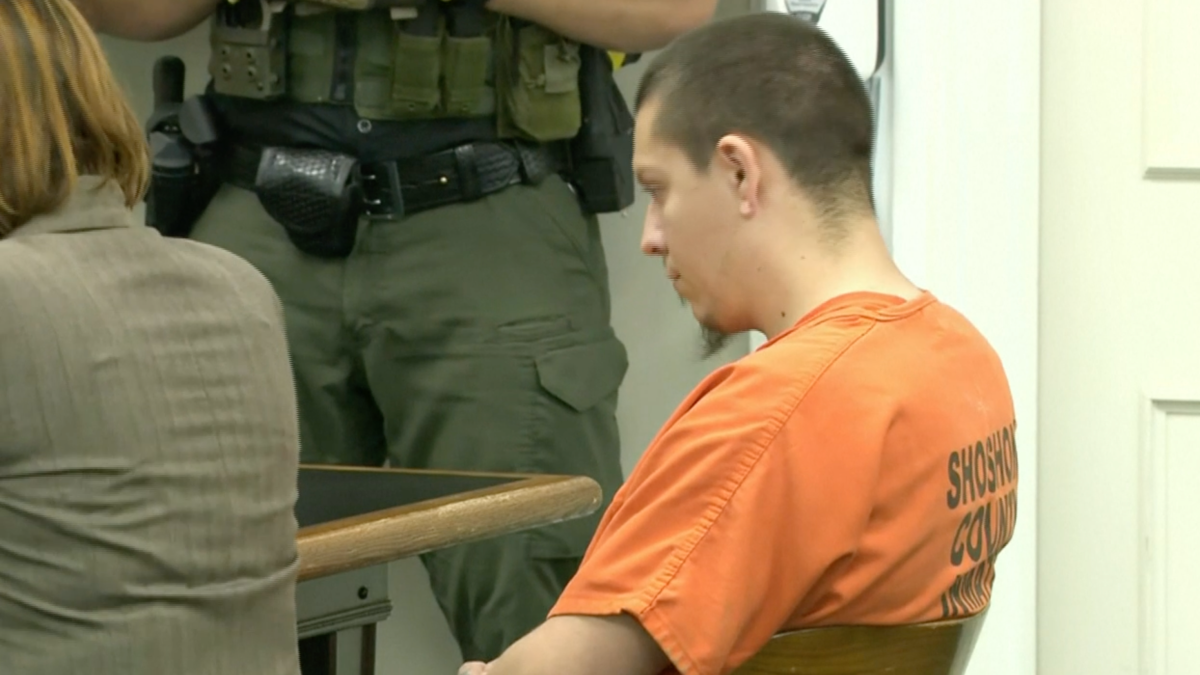 Idaho man charged with killing four neighbors, including two teens – NBC 7 San Diego - Vimarsana News