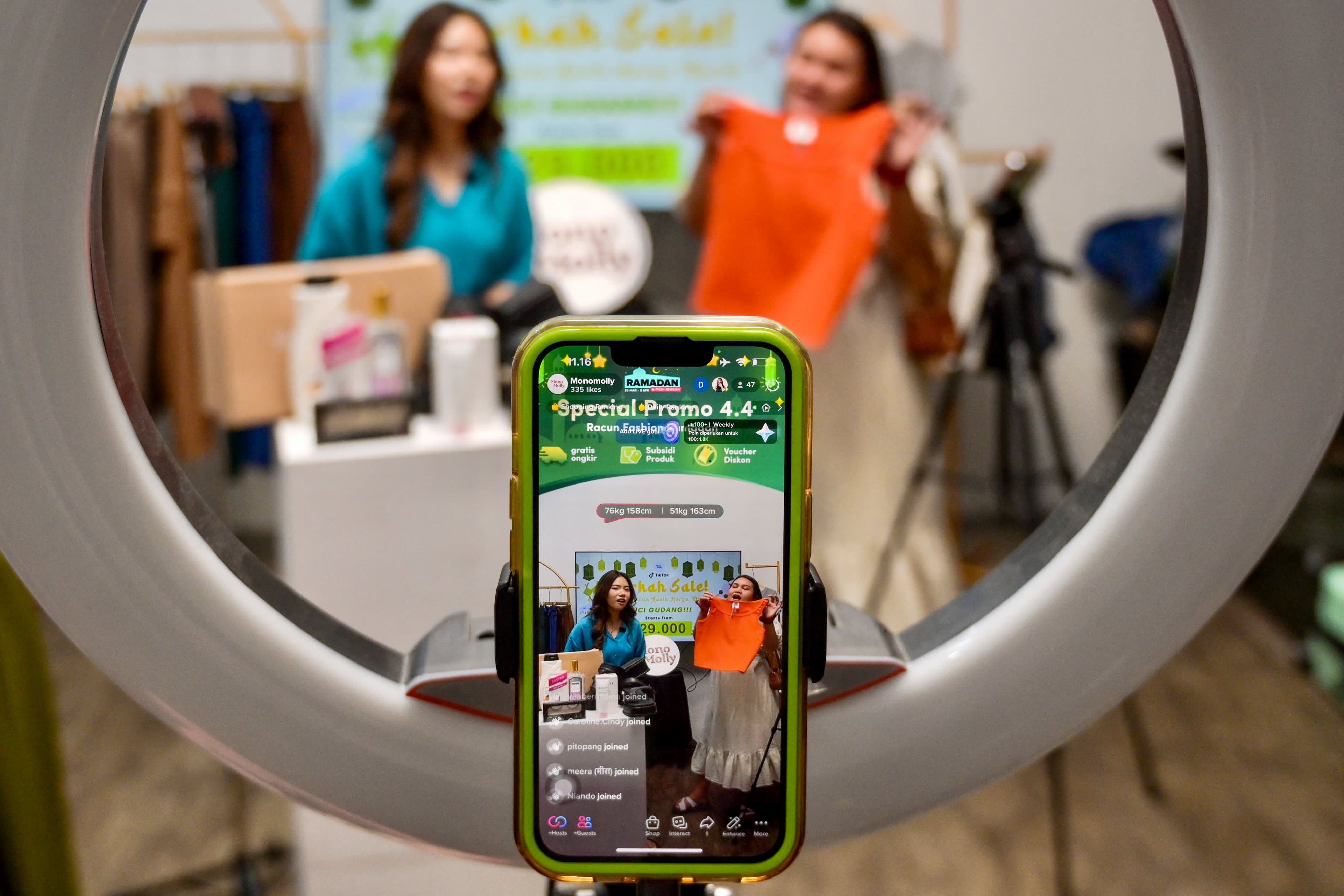 TikTok Shop strikes 'buy now, pay later' partnership in Malaysia as part of e-commerce push – NBC 7 San Diego - Vimarsana News