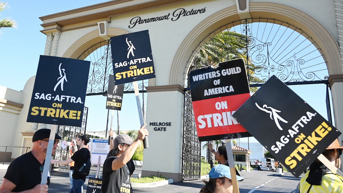 SAG-AFTRA to resume negotiations with studios on Monday – NBC 7 San Diego - Vimarsana News