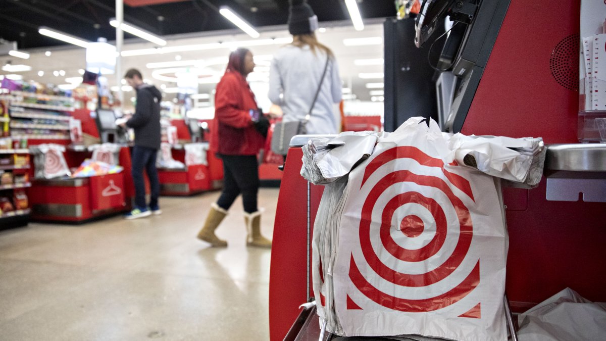 Stocks making the biggest moves midday: Target, Cava, TJX Companies, Intel and more - Vimarsana News
