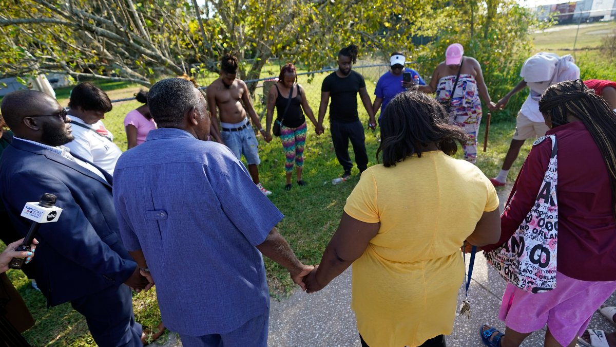 Pastor rejects rage after white shooter kills 3 Black people – NBC 7 San Diego - Vimarsana News