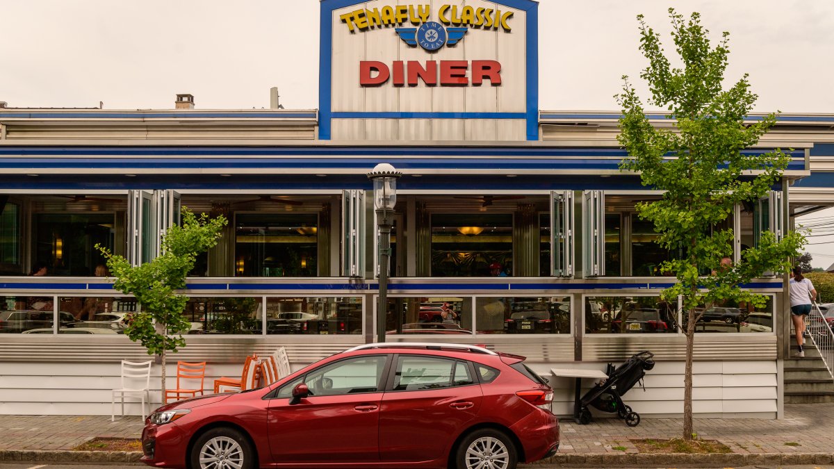 This couple plans to visit every diner in New Jersey. Here's how it's going - Vimarsana News