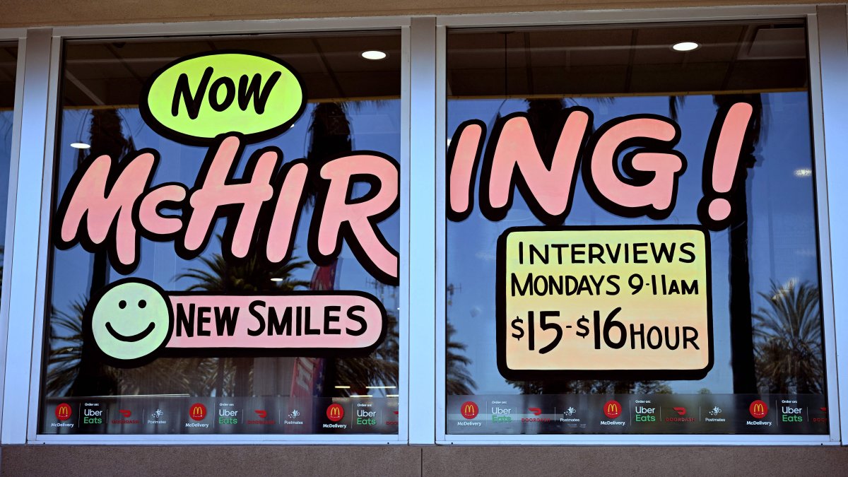 CNBC Daily Open: Why did the unemployment rate and jobs rise in tandem? - Vimarsana News