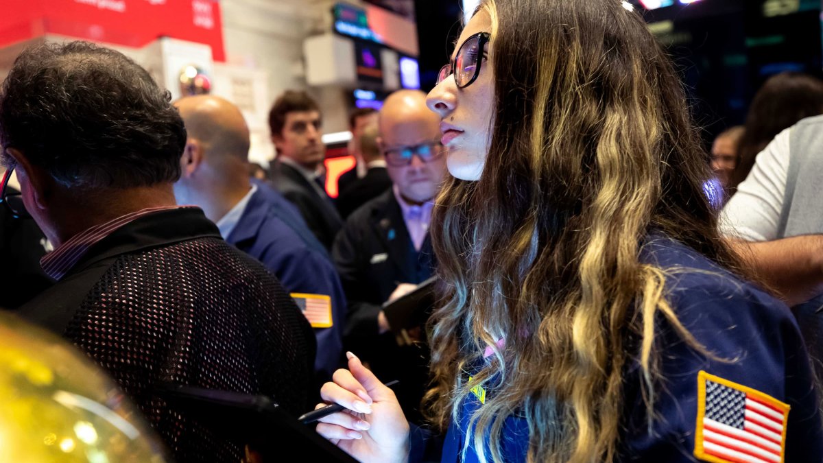Stock futures are little changed as Wall Street awaits Fed meeting: Live updates - Vimarsana News