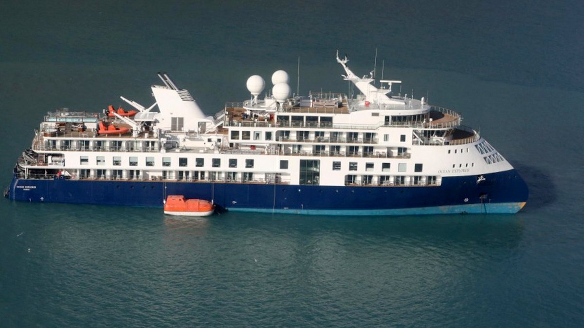 Norwegian cruise ship Ocean Explorer runs aground in Greenland – NBC 7 San Diego - Vimarsana News